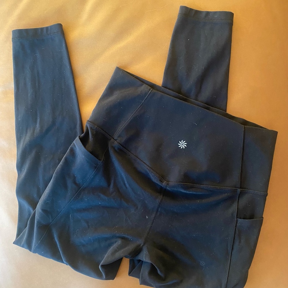 Athleta Salutation 7/8 Leggings